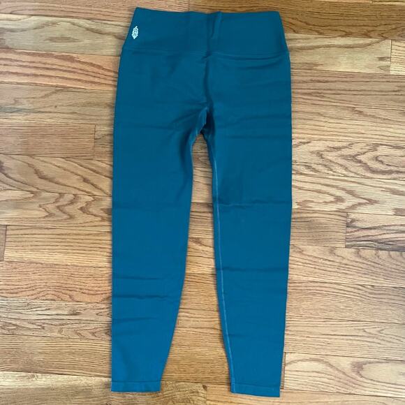 FP Movement by Free People Pants - FP Movement by Free People 7/8 Length Leggings Womens M L Yoga Workout Excercise